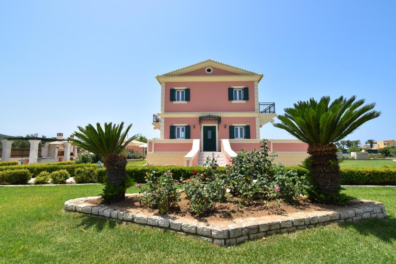 Rose Corfu Almiros strand