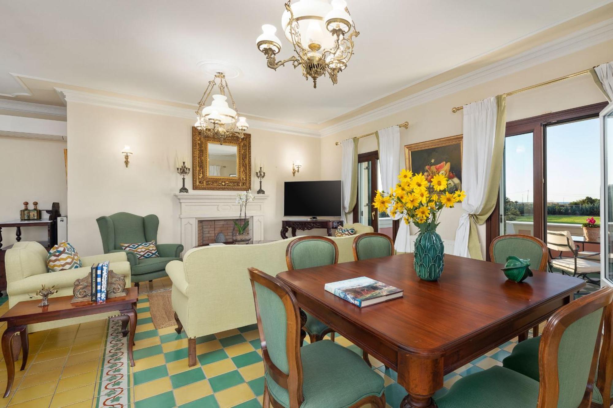 Villa Rose Corfu Almiros strand